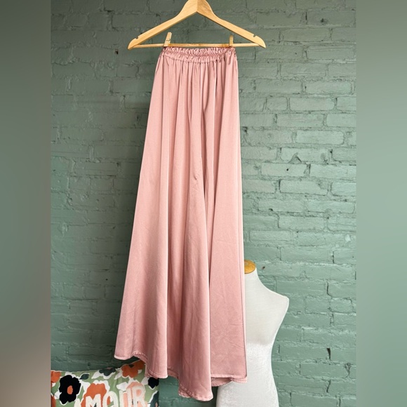 !Pretty in Pink - Palazzo Pants! - Picture 2 of 9